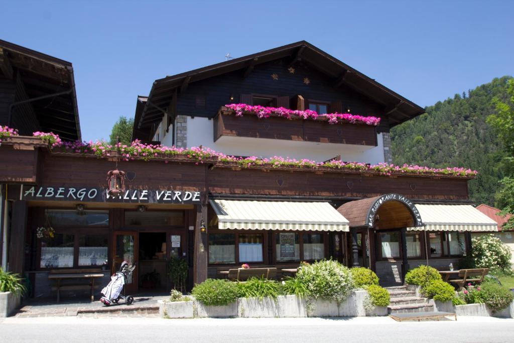 Hotel Valle Verde - Rent Ski & Bike Tarvisio Szoba fotó