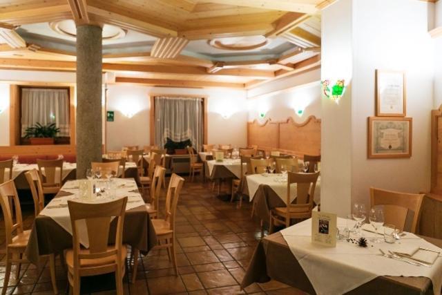 Hotel Valle Verde - Rent Ski & Bike Tarvisio Kültér fotó